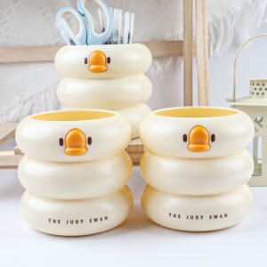 Creative Cute Duck Penholder
